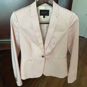 Women's Size 2 Banana Republic Pale Pink Blazer